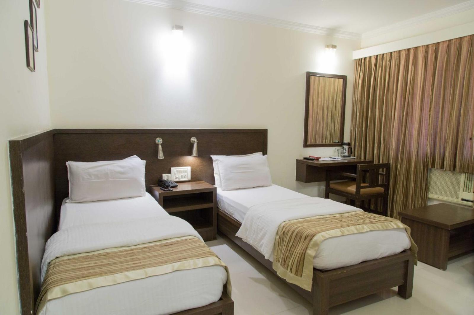 Hotel Aroma Executive Panaji -Stay In The Heart Of The City Luaran gambar